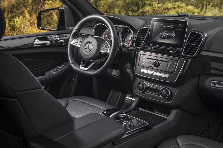  Mercedes-AMG GLE43 4Matic 2016 года  (NA) (фото 11 из 30)
